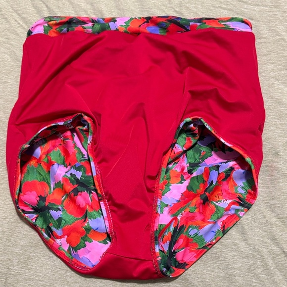 NWT Floral High-Waisted Bikini Bottom - Picture 3 of 3